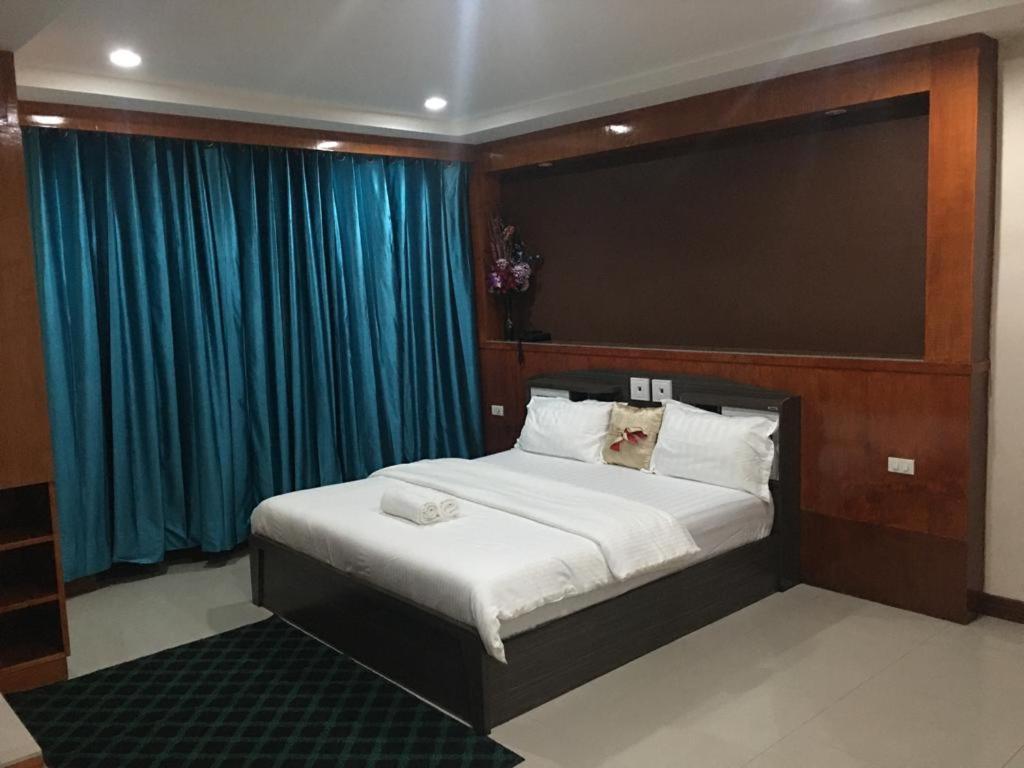 New Pind Balluchi Inn Pattaya Dış mekan fotoğraf